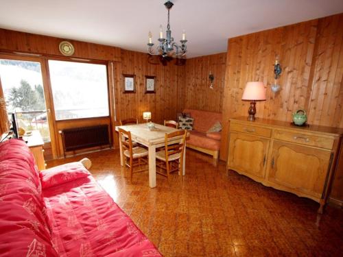 Chalet Le Grand Bornand 7 pièces 14 personnes FR 1 467 64 — 4-Star Luxury Hotel in Le Grand-Bornand, France