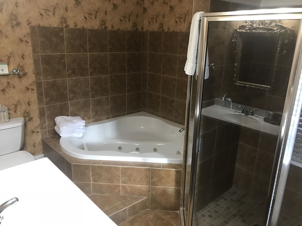 Foley House Inn - photo 94