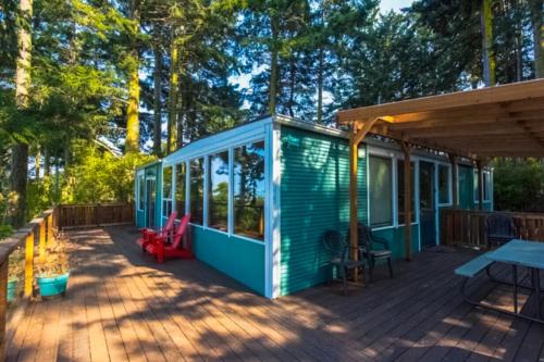 10 000 Waves — Sequim