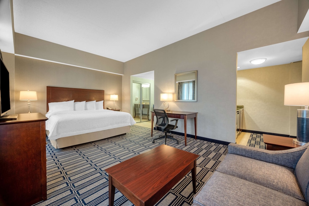 Hampton Inn & Suites Providence Downtown - photo 48