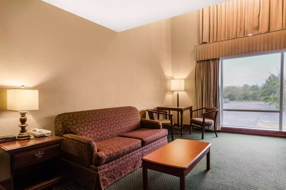 Precious Hotel - photo 5