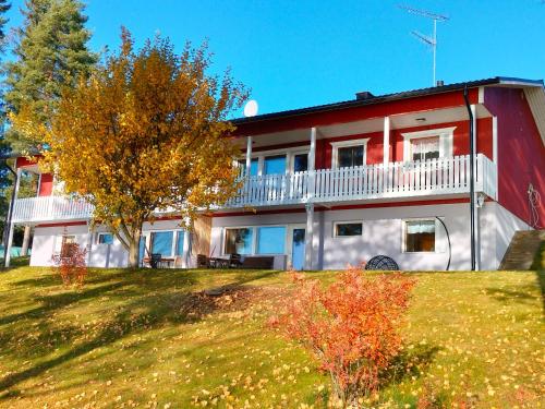 Rantala Talo Keitele Jarven Rannalla in Viitasaari, Finland