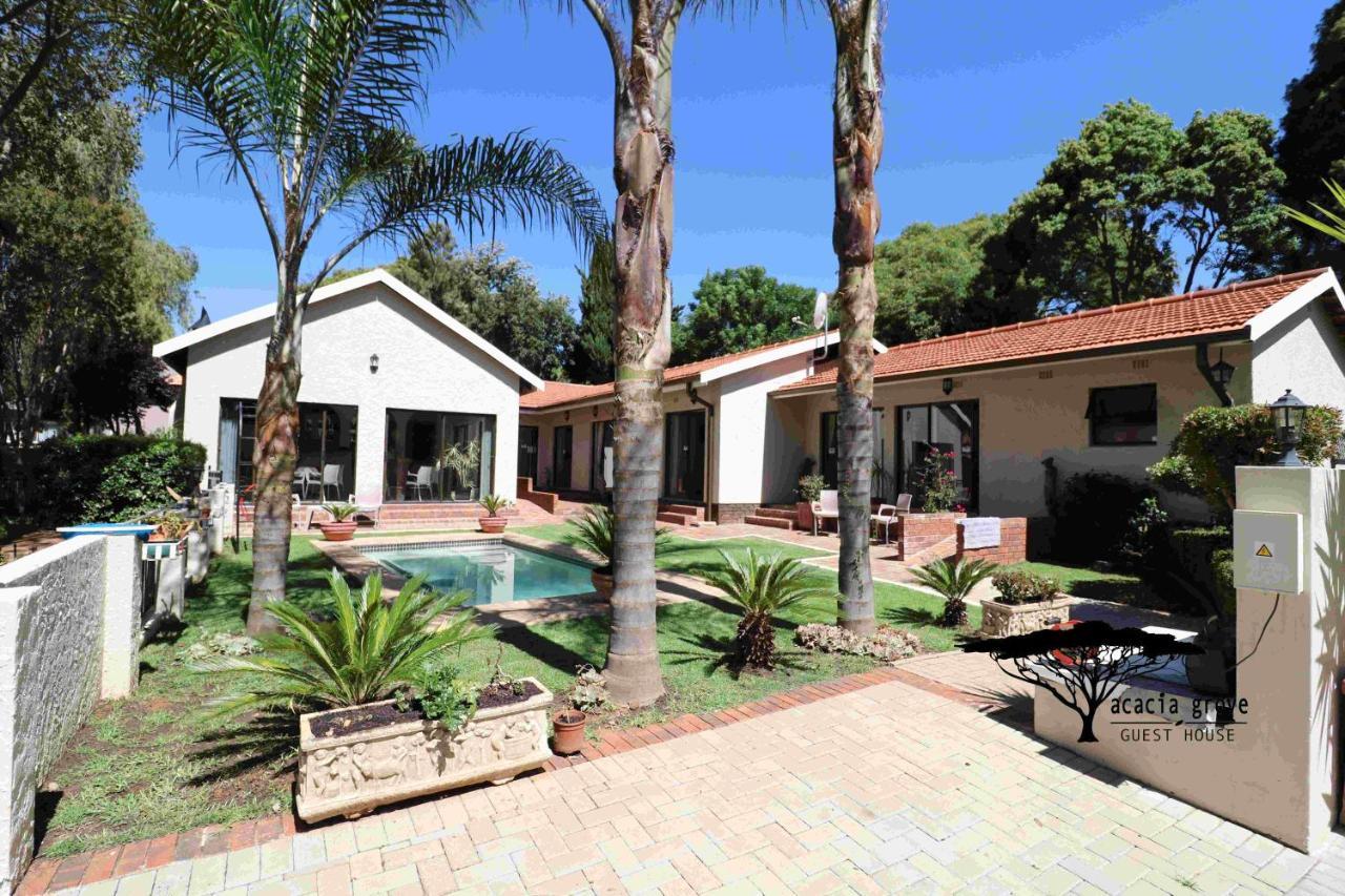 Acacia Grove Guest House — 4-Star Luxury Hotel in Johannesburg, South Africa