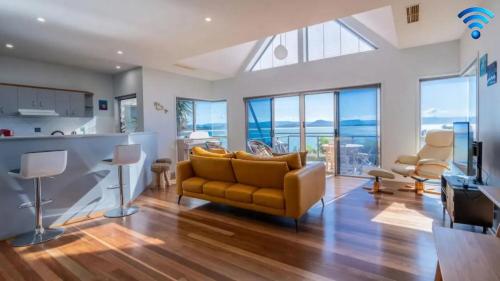 Mermaid's Hideout — 4-Star Luxury Hotel in Culburra Beach, Australia