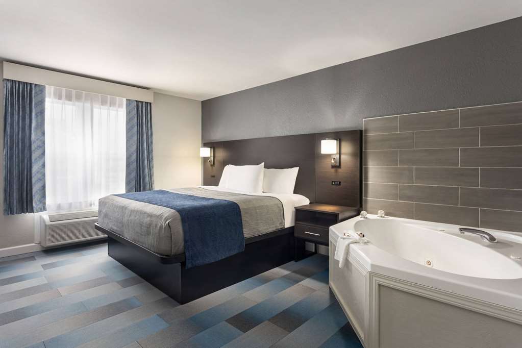 Days Inn by Wyndham Chillicothe - photo 38