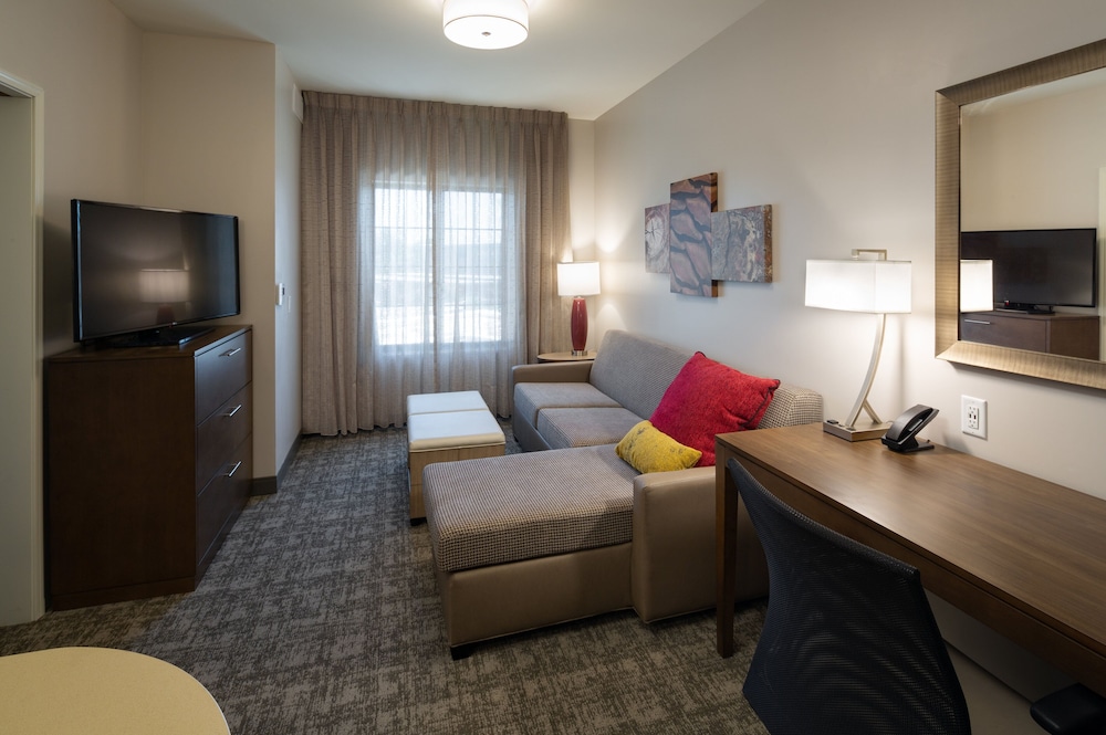 Staybridge Suites Phoenix Biltmore Area by IHG - photo 21