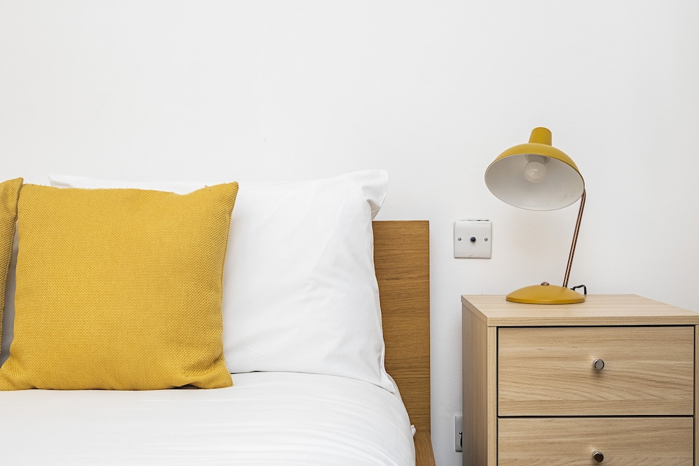 Royal College Street Apartments — 4-Star Luxury Hotel in Camden Town, United Kingdom