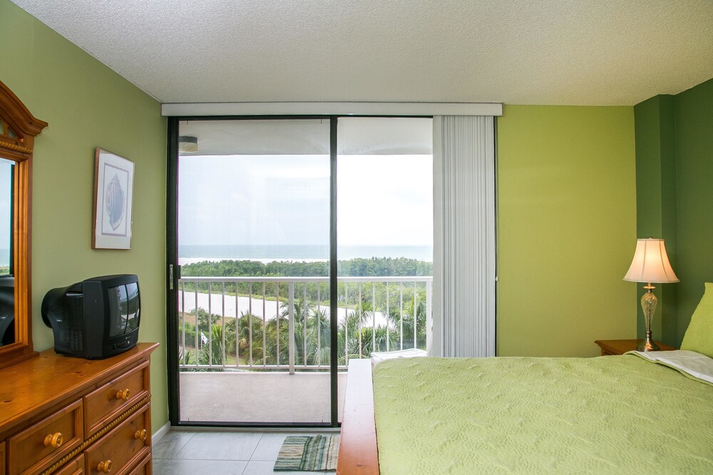 South Seas Tower 4 605 - photo 2
