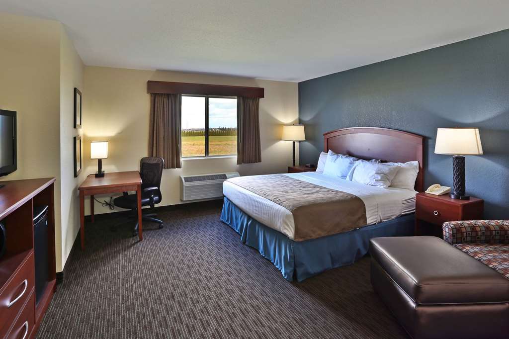 AmericInn by Wyndham Bay City - photo 13
