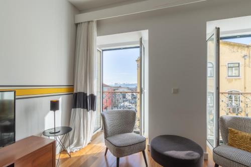 Spacious family friendly 3BR & 3WC. AC heating. — 4-Star Luxury Hotel in Lisbon, Portugal