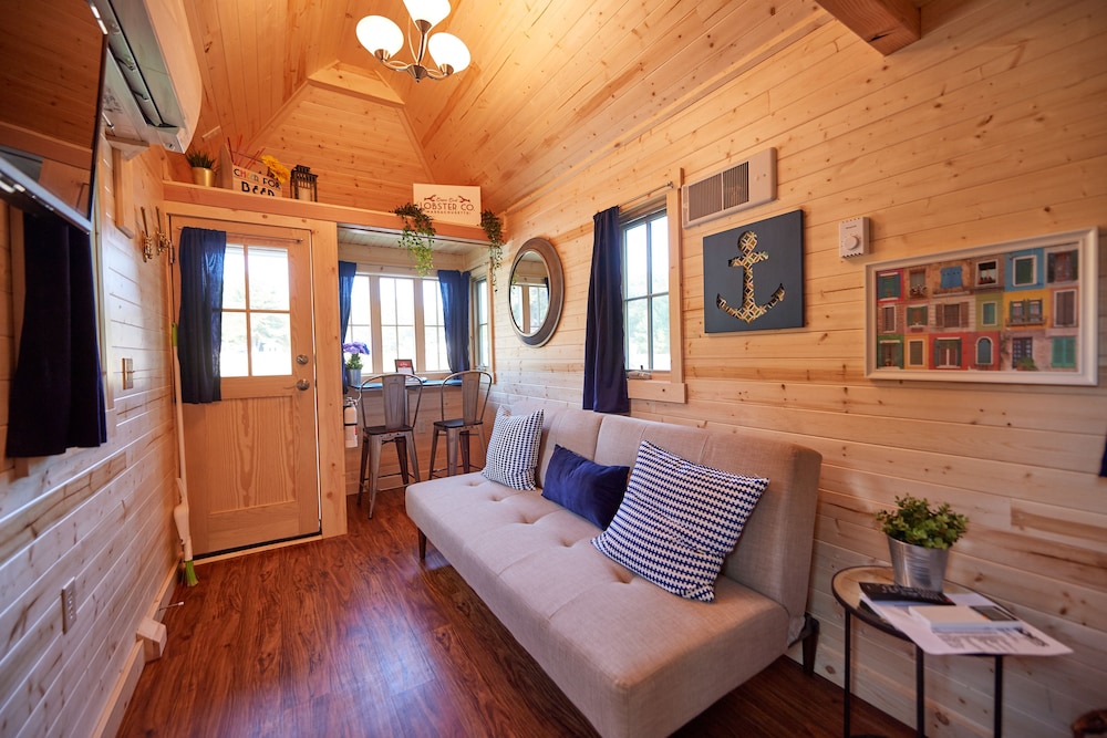 Tuxbury Pond Camping Resort Cottage - photo 55