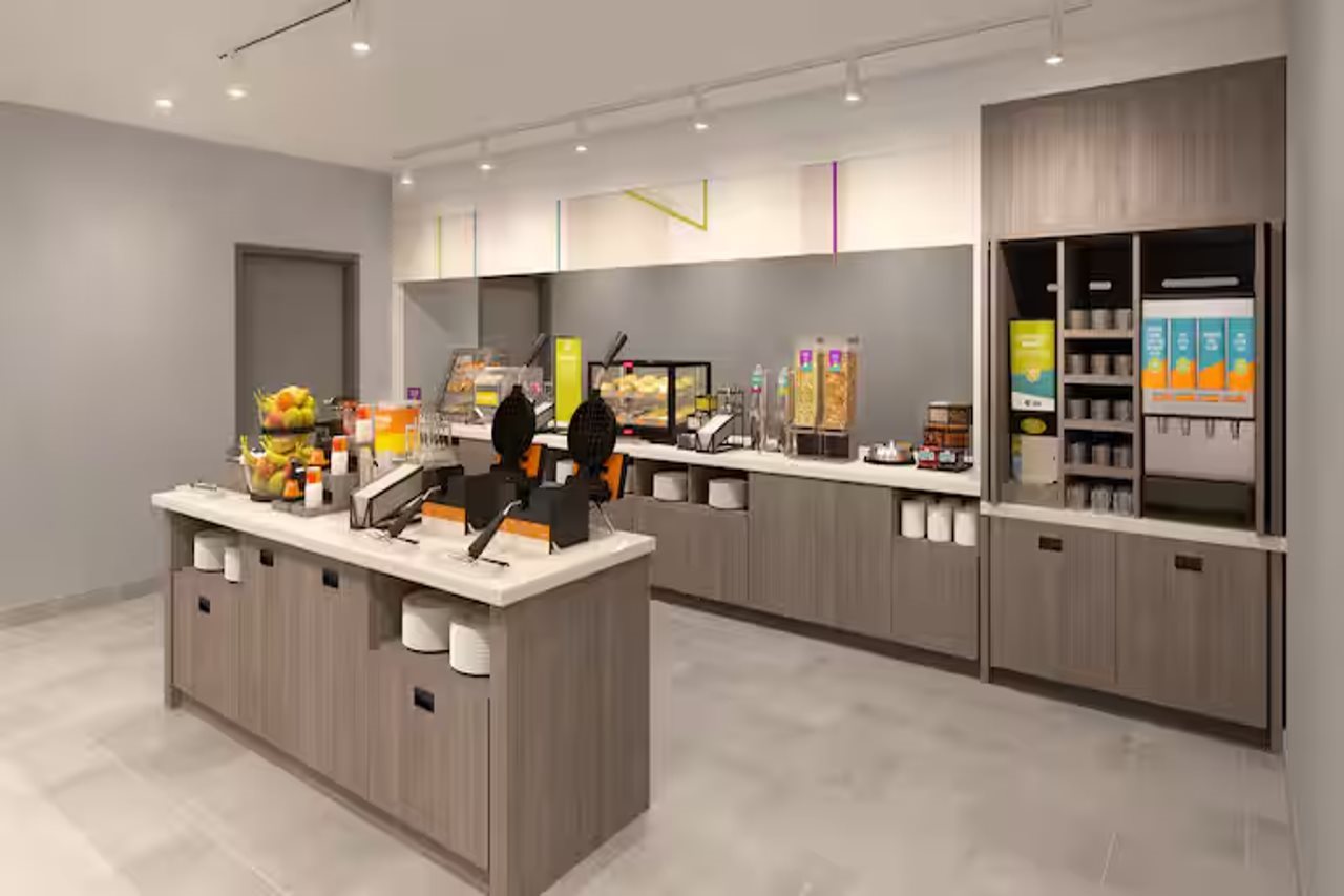 Home2 Suites by Hilton Traverse City - photo 5