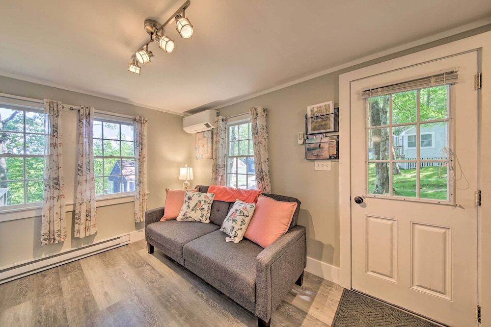 Updated Tiny House: Walk to Wiscasset Village — Edgecomb — photo 4