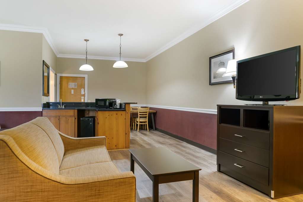 Best Western Greenfield Inn - photo 38