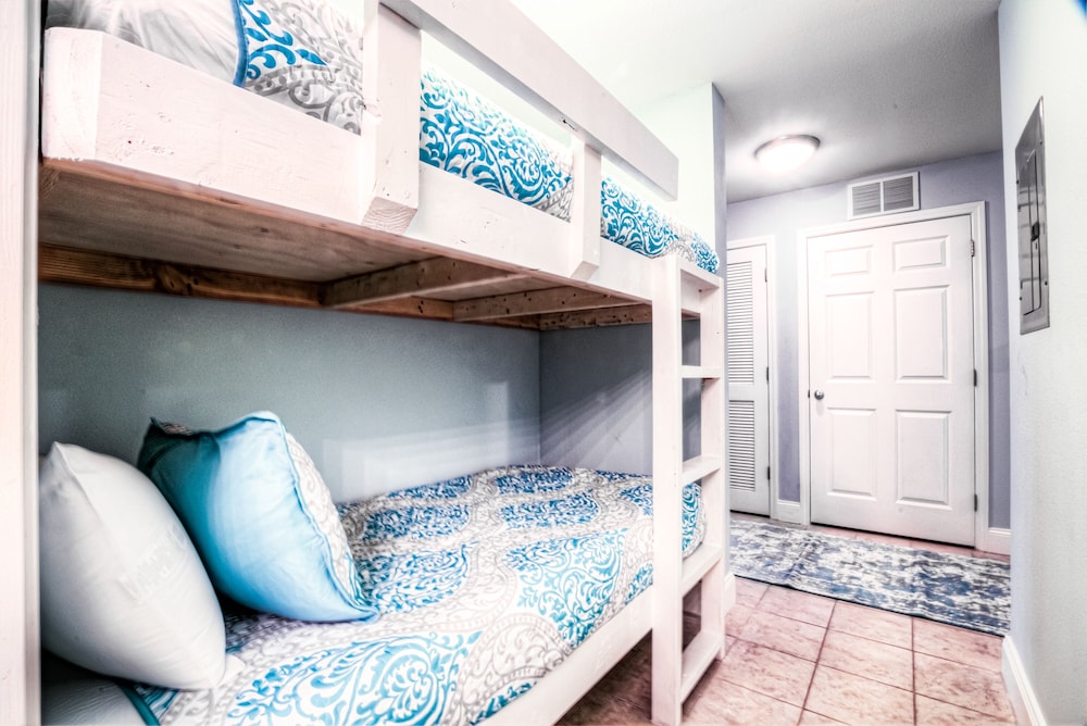 Laketown Wharf Resort by Aneliya's Rentals - photo 144