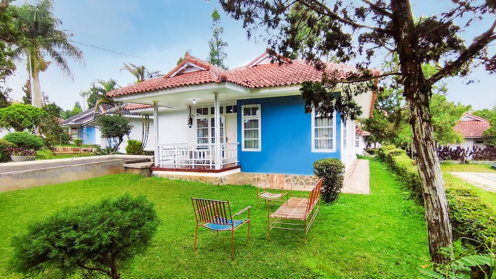 Ruang Nyaman at Sukanagalih Resort in Cianjur, Indonesia