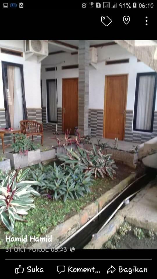 Rf Hotel — Unknown City — photo 2