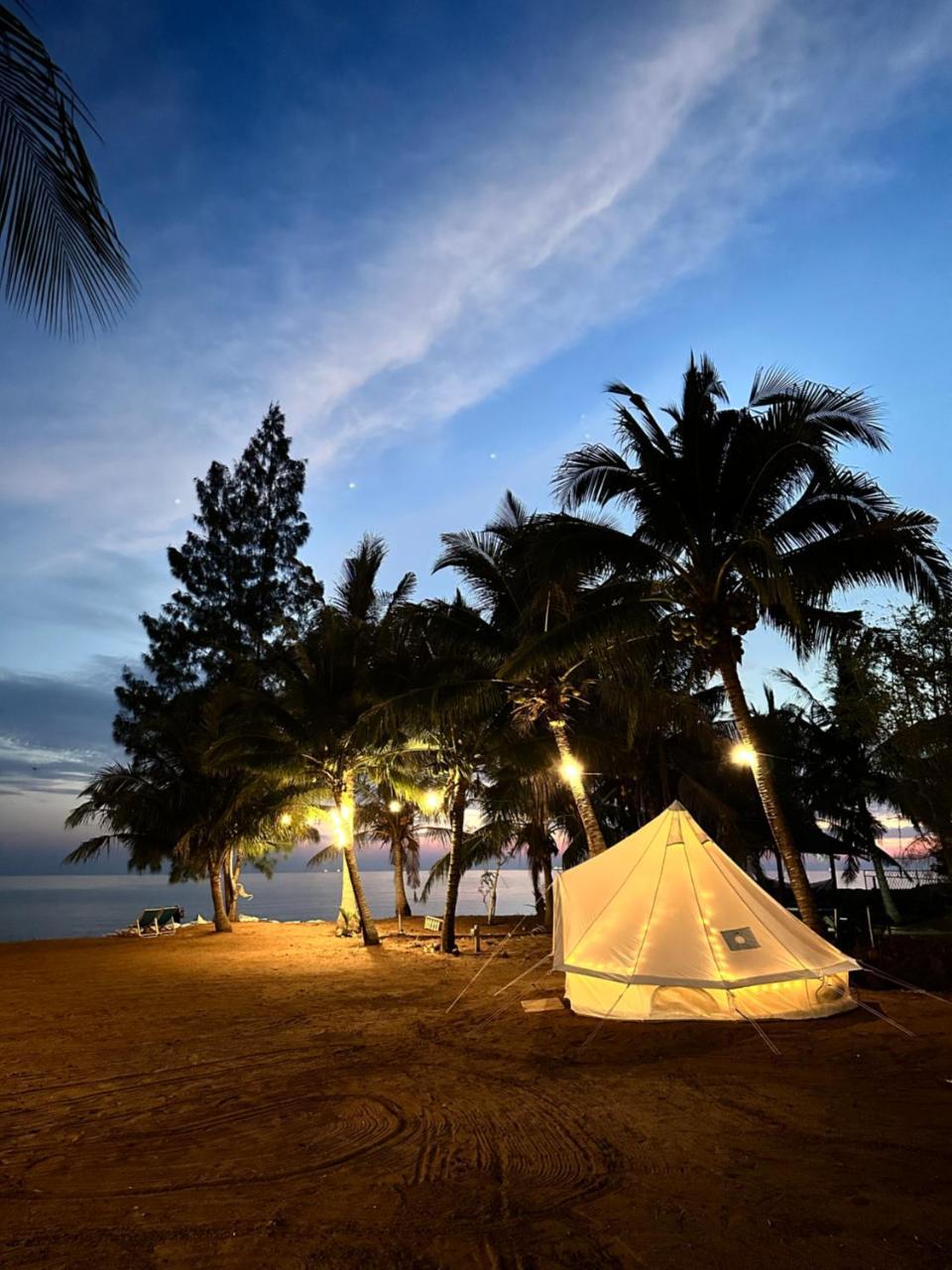 Beach N Breeze Glamping — Malacca — photo 5