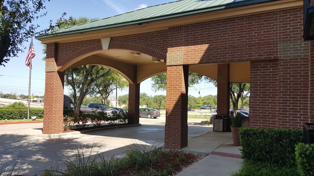 Comfort Suites Plano East Richardson - photo 69