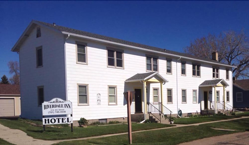 Riverdale Inn - photo 22