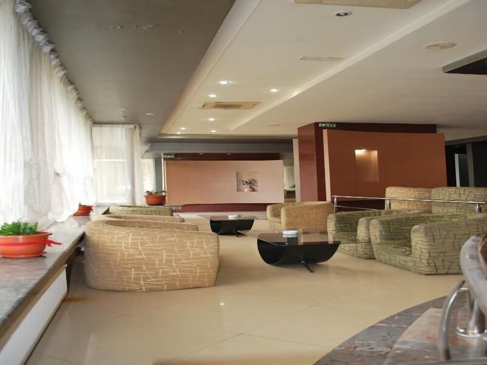 Royal Constanta - carbon neutral hotel in Constanta