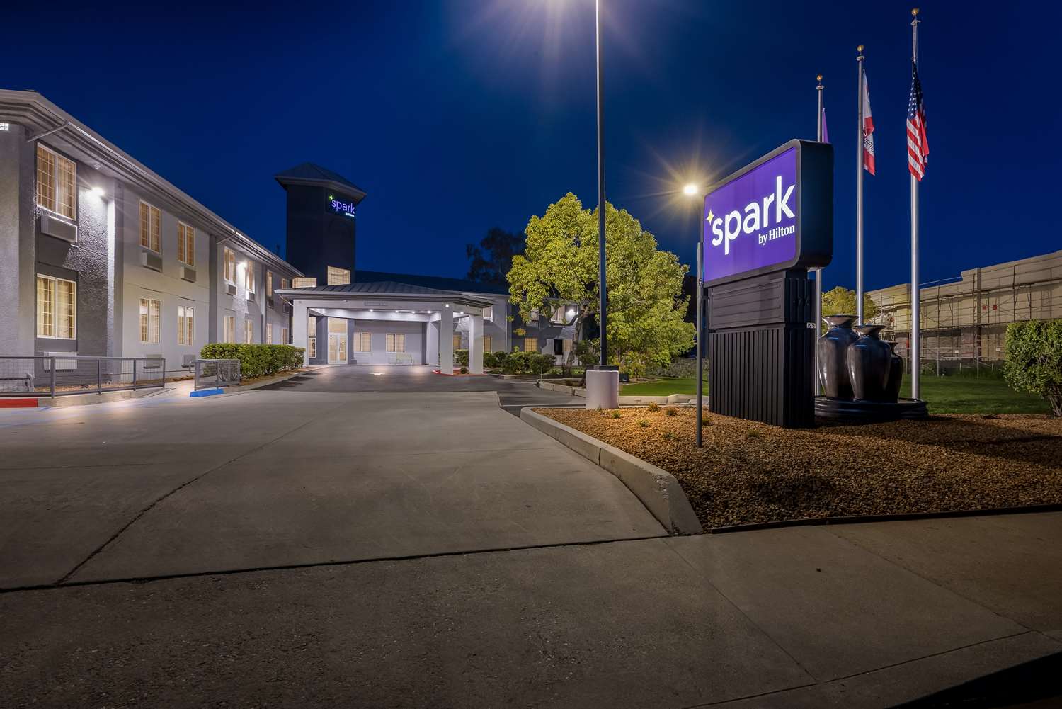 Spark by Hilton Williams - photo 23