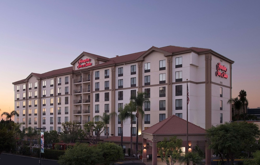 Hampton Inn & Suites Anaheim Garden Grove - photo 35