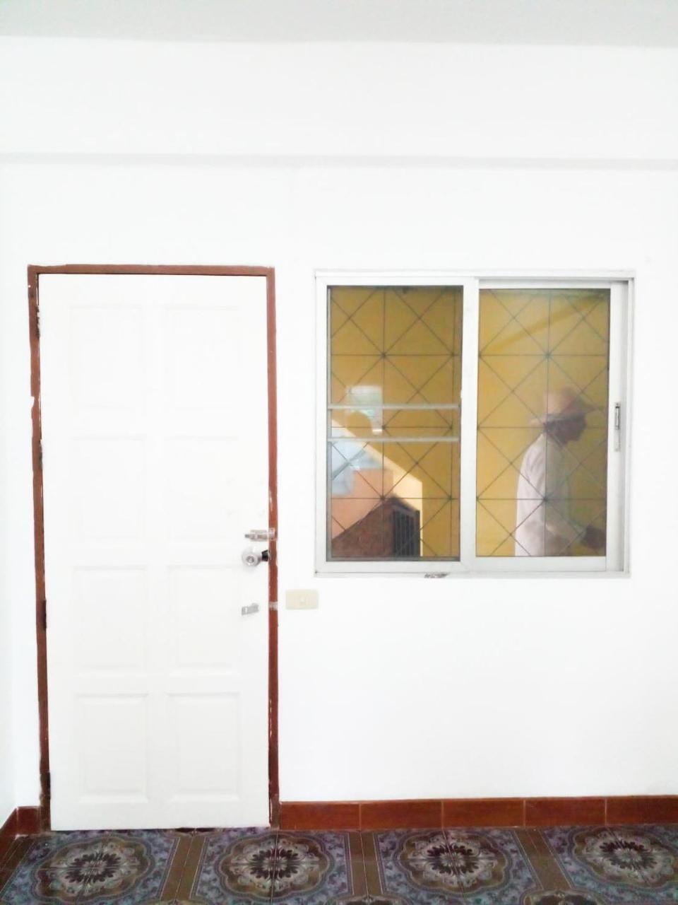 UWM Hostel Don Mueang Sapanmai