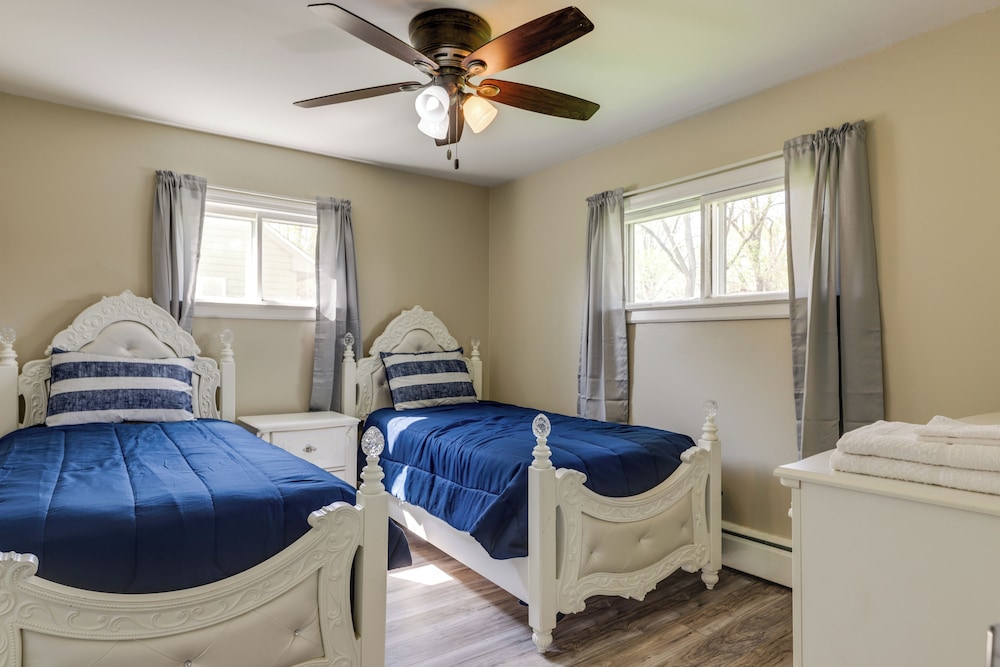Pet Friendly Ohio Escape W Deck Community Dock — Celina