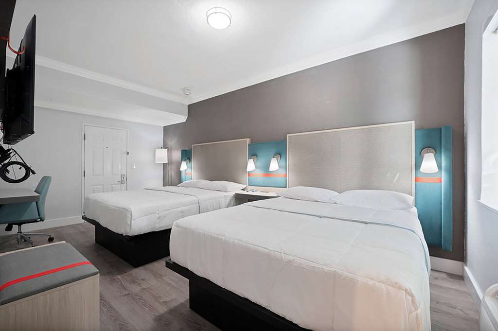 Atrium Hotel Trademark Collection by Wyndham - photo 8