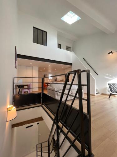 Duplex 107 Agen Hyper Centre Mairie in Agen, France