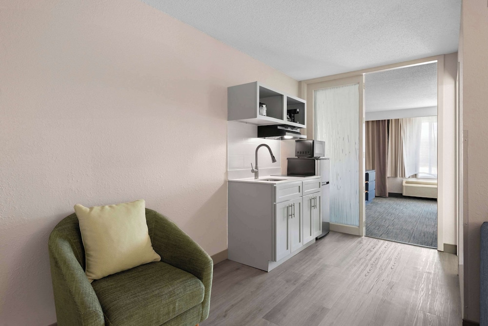 Country Inn & Suites by Radisson Coon Rapids MN - photo 54