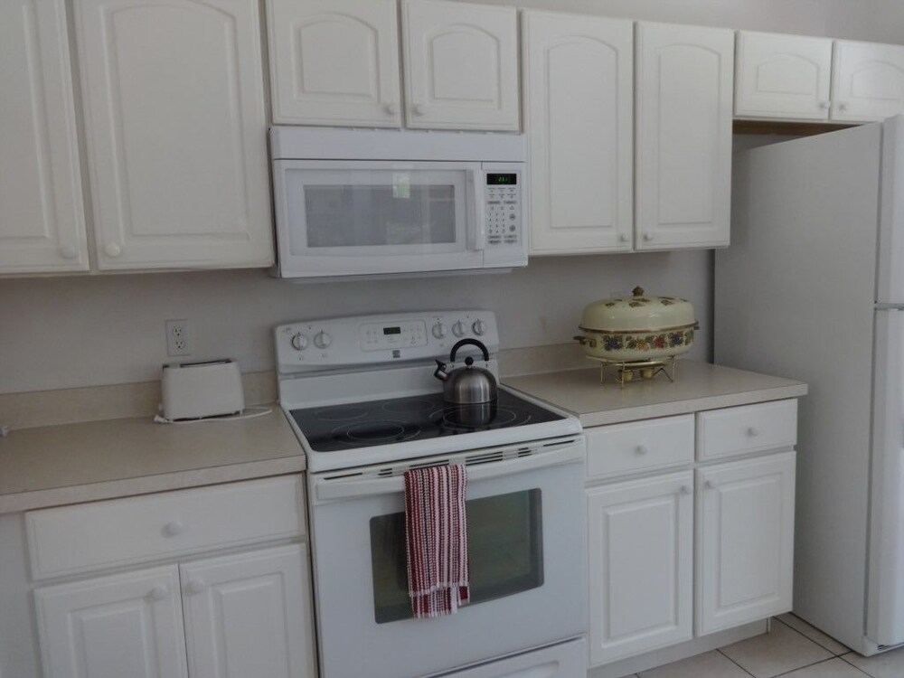 Terra Verde Resort 4699 Seven Bedroom Townhome with Private Pool - photo 33