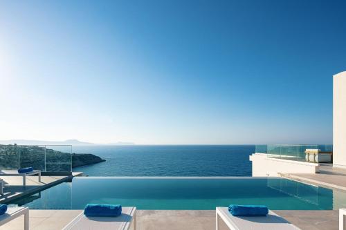 Villa Balance Unwind with Panoramic Sea Views by etouri — 4-Star Luxury Hotel in Gerani, Greece