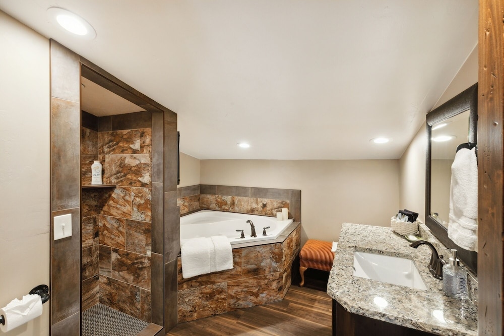 Zion Cliff Lodge - photo 52
