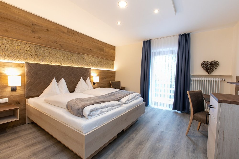 Hotel am Wald - carbon neutral hotel in Bad Toelz