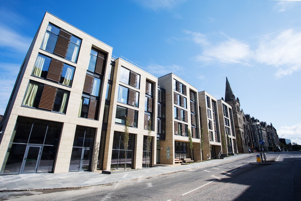 Salisbury Court - carbon neutral hotel in Edinburgh