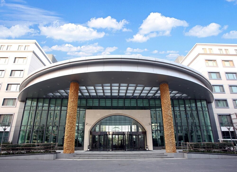 All legend International Hotel Tianjin — 5-Star Luxury Hotel in Tianjin, People's Republic of China
