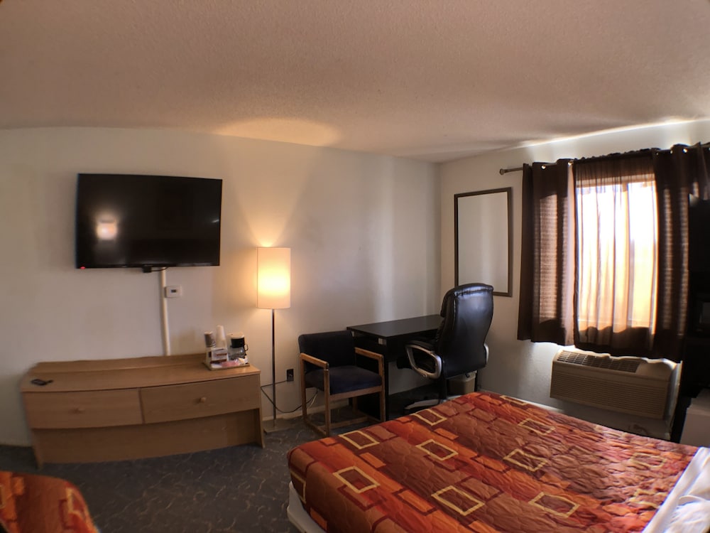 Tower 64 Motel & RV - photo 60