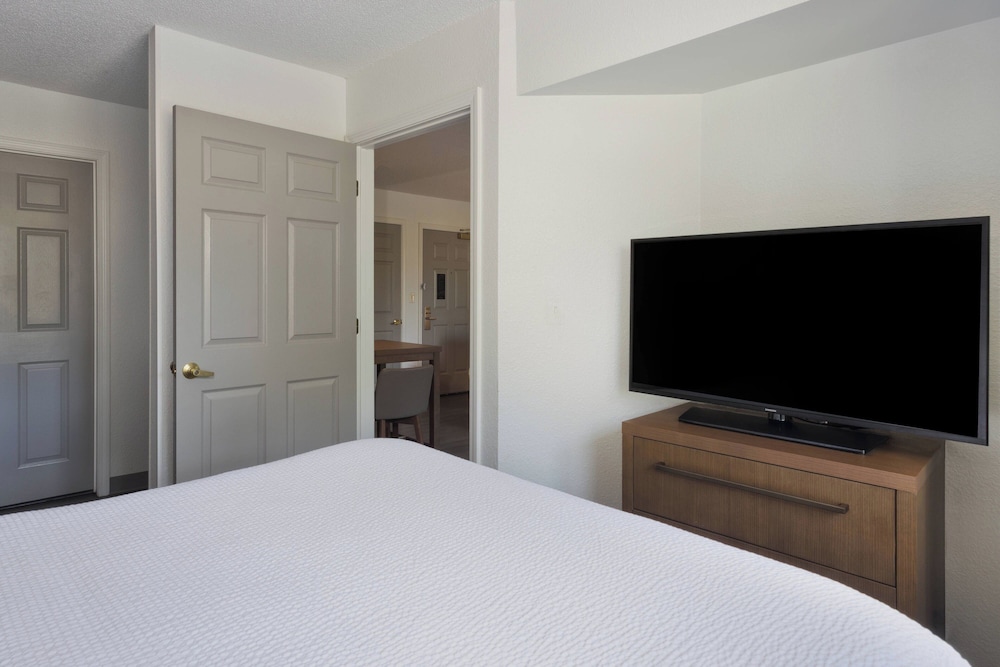 Residence Inn by Marriott Columbus - photo 16