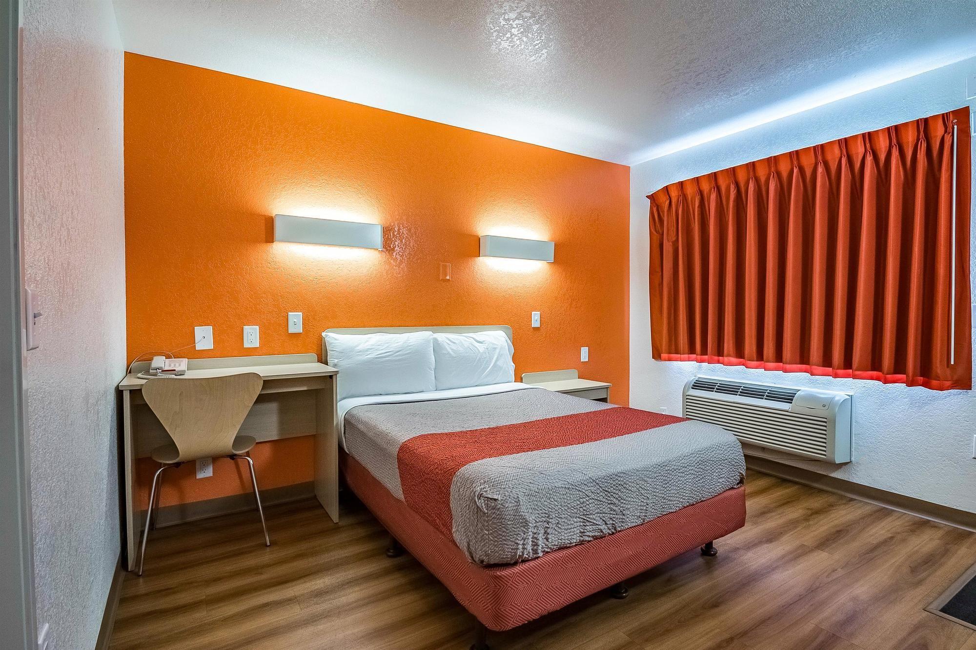 Park Inn by Radisson Salt Lake City Airport - photo 17