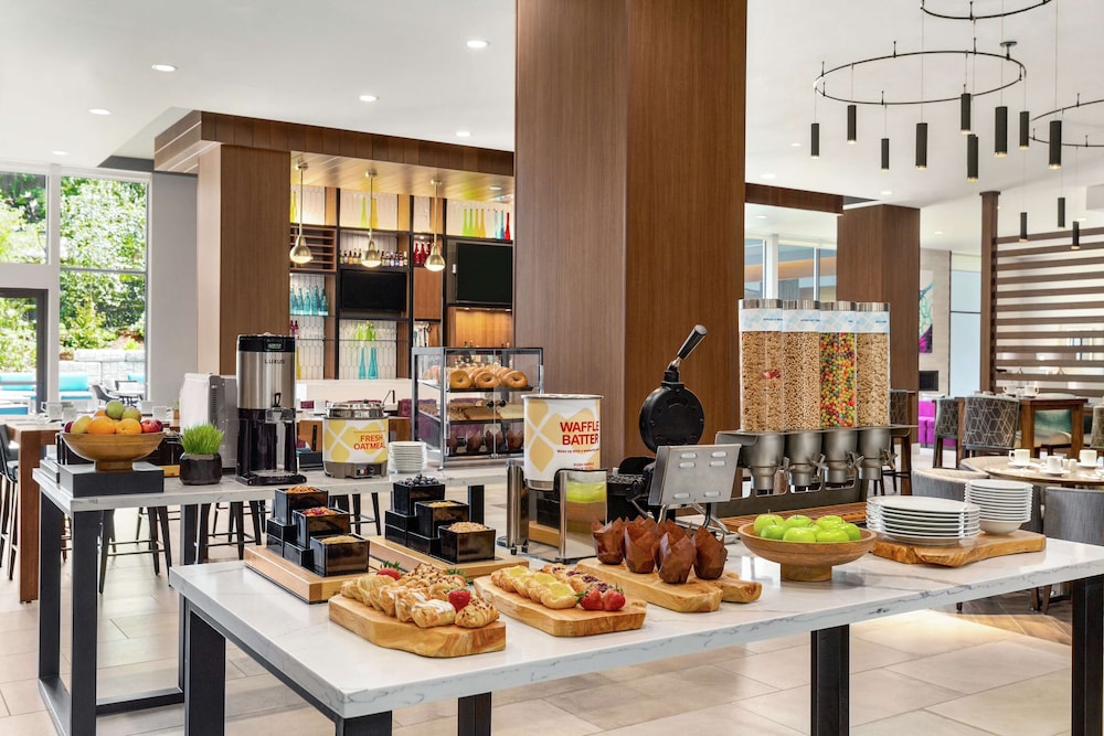 Hilton Garden Inn Seattle Airport - photo 23