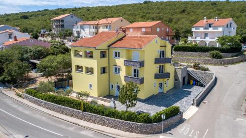 Apartments Jana — 4-Star Luxury Hotel in Krk, Croatia