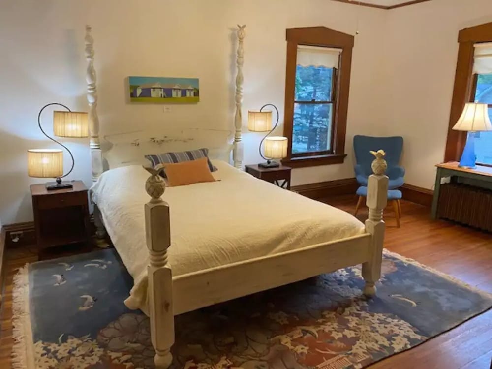 Arts Inn - last minute hotel in Monticello