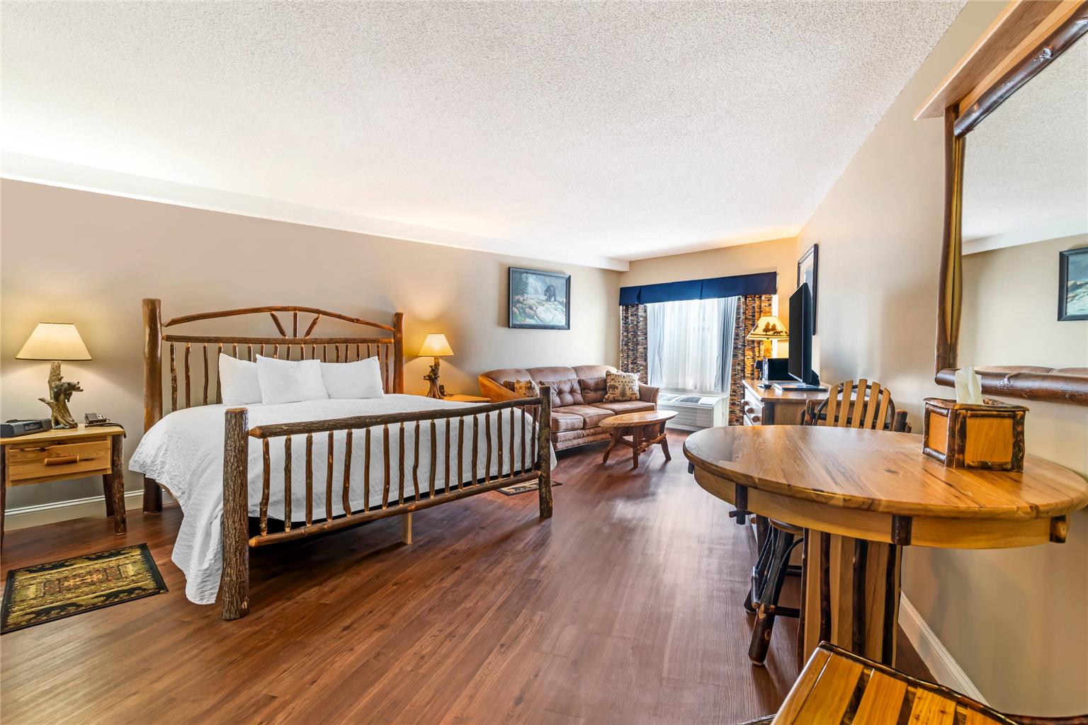 Black Bear Inn an Ascend Collection Hotel - photo 32