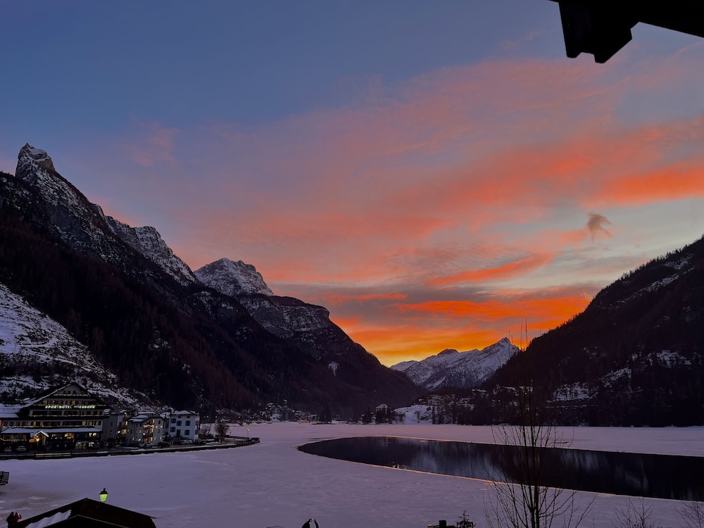 Hotel Tea Dolomiti in Alleghe, Italy