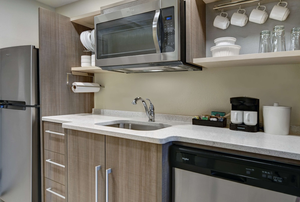 Home2 Suites by Hilton Bordentown - photo 22