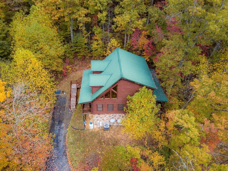 Makin Memories by Jackson Mountain Rentals — 4-Star Luxury Hotel in Sevierville, United States