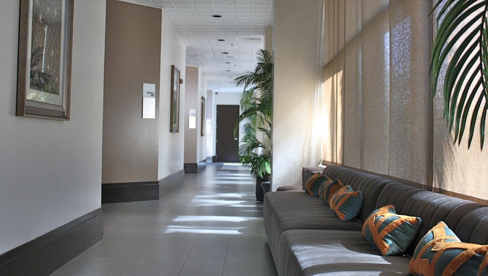 Hotel Huntington Beach - photo 3