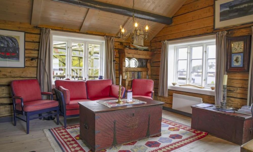 Reine Rorbuer by Classic Norway Hotels in Reine, Norway